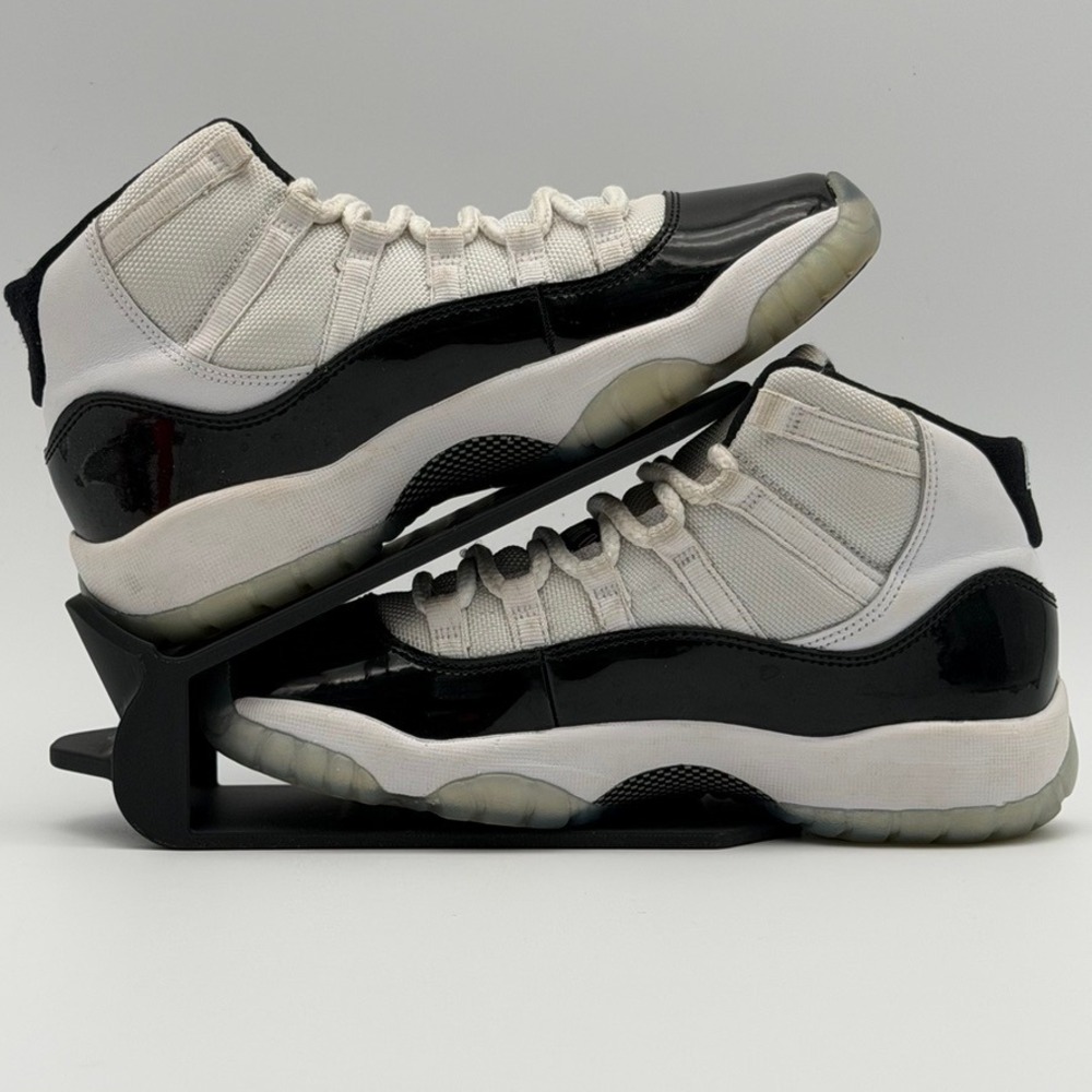 Jordan‎ 11 Retro Concord 378038-100 4Y - Picture 2 of 13